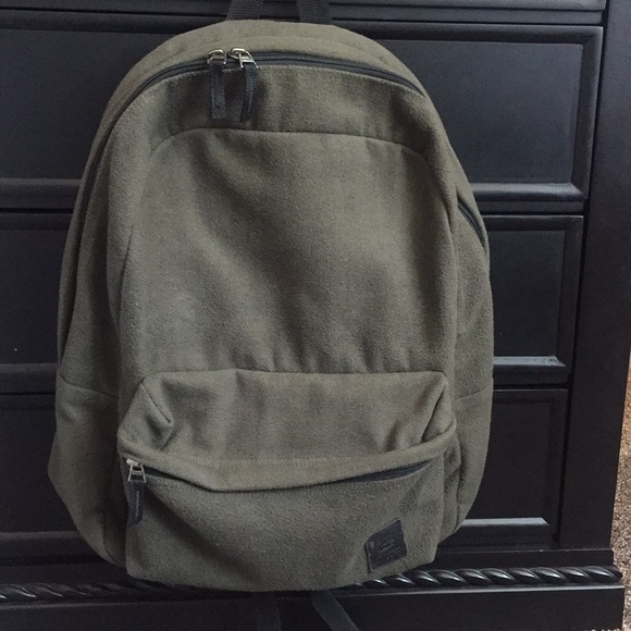 green vans bag